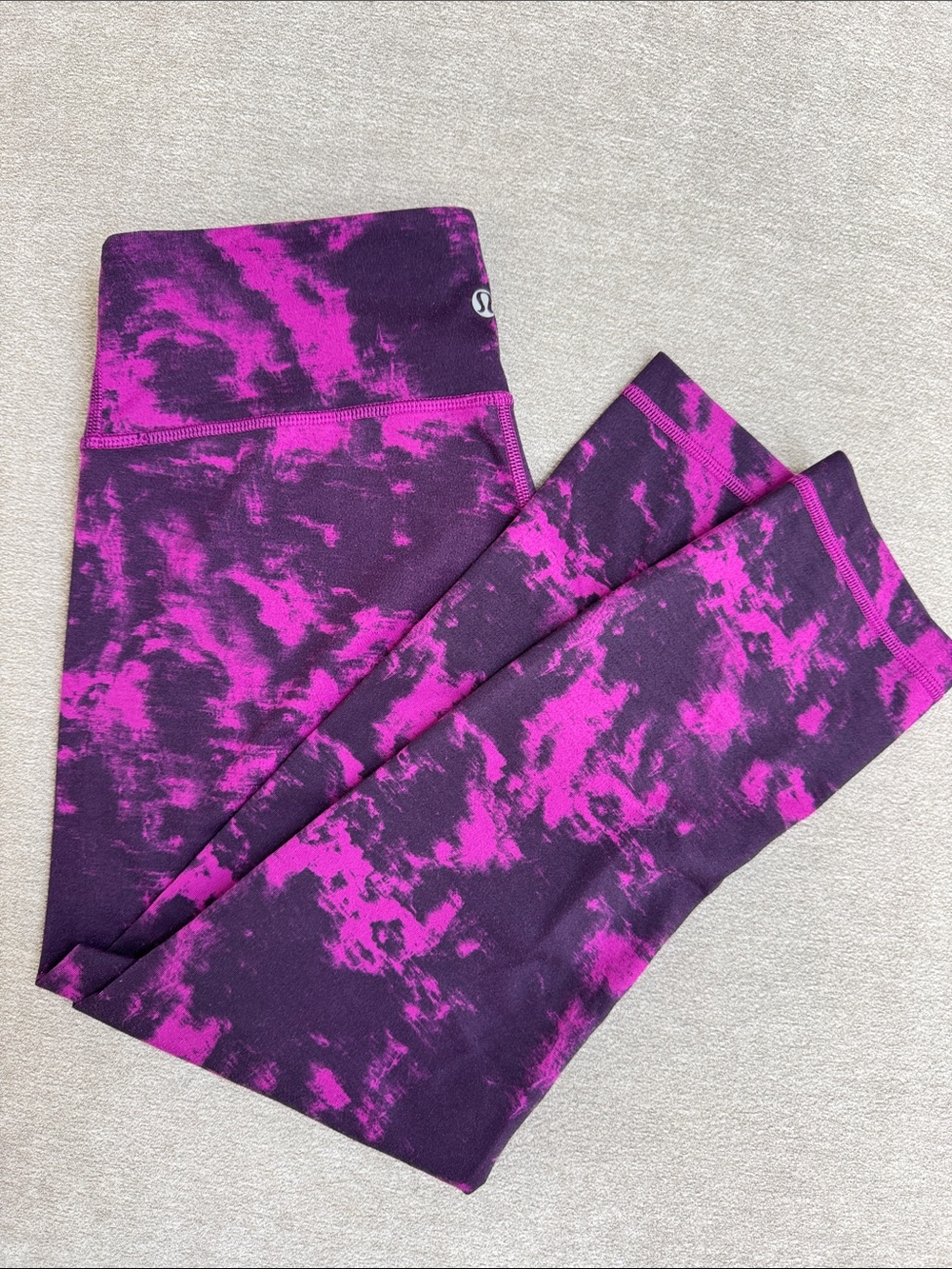 lululemon athletica Purple/Pink & Black Tie-Dye Capri Leggings